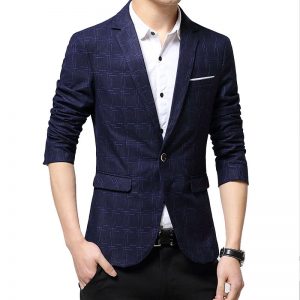 vyriski kostiumai internetu