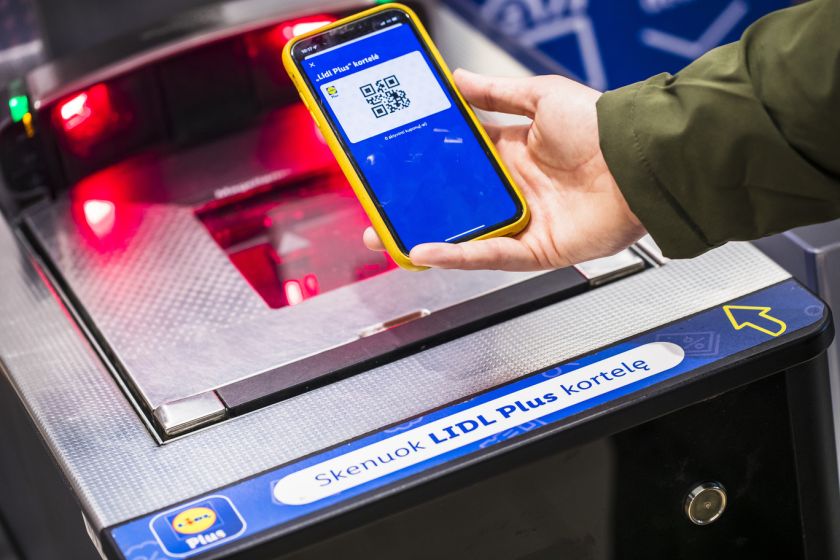 Populiariausia programėlė „Lidl Plus“ švenčia pirmąjį gimtadienį – lojaliems pirkėjams dovanos elektromobilį ir kitų vertingų prizų