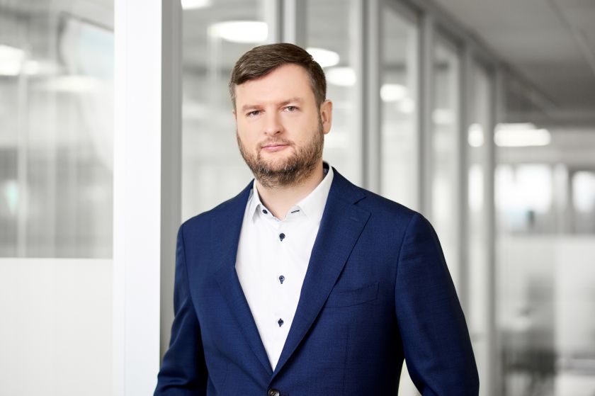 „Modus Asset Management“ steigia „tamsiai žalią“ 200 mln. eurų dydžio atsinaujinančios energetikos fondą