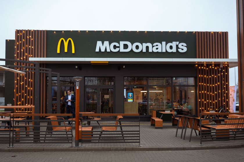„McDonald’s“ Baltijos šalyse pradeda vadovų stažuočių programą, įdarbins 45 ateities lyderius