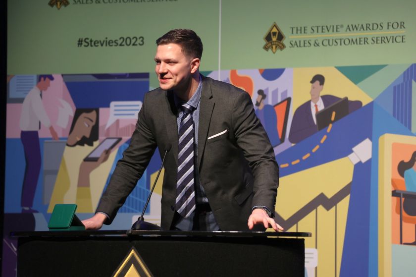 „Omnisend“ pelnė bronzą „Stevie“ apdovanojimuose: įvertintas išskirtinis aptarnavimas sudėtingu metu