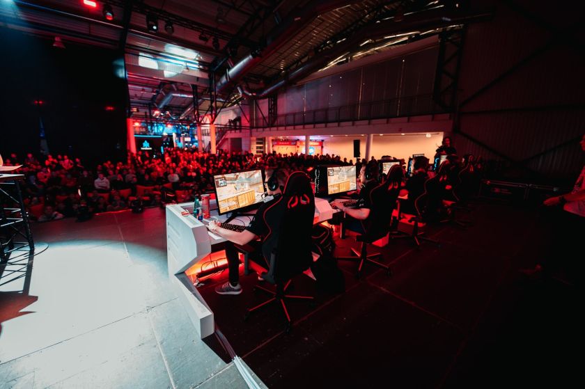 
Žaidimų kultūros renginys „GameOn“ pristato naujovę: papildoma diena ir  didesnis dėmesys verslui  Žaidimų kultūros renginys „GameOn“ plečiasi: pristato papildomą dieną                