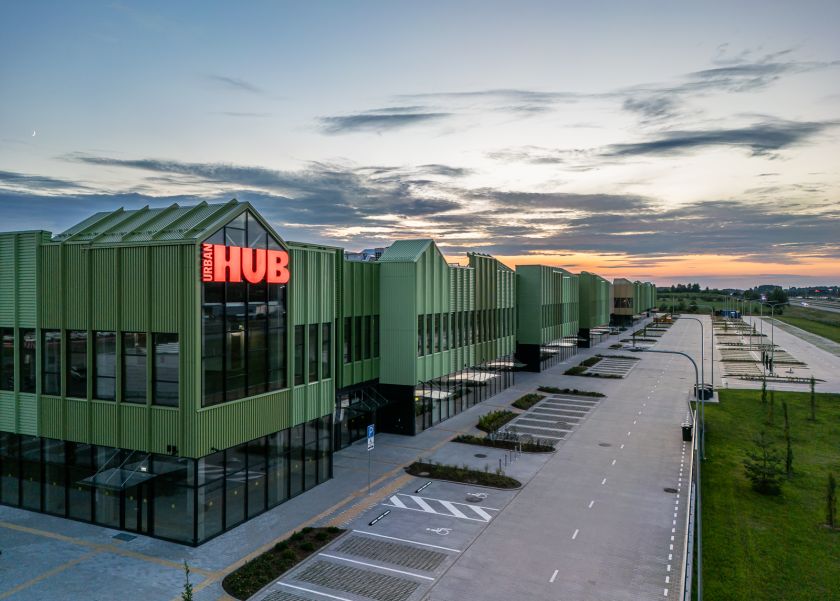 
„YIT Lietuva“ užbaigė verslo miestelio „Urban HUB“ Vilniuje statybos darbus                