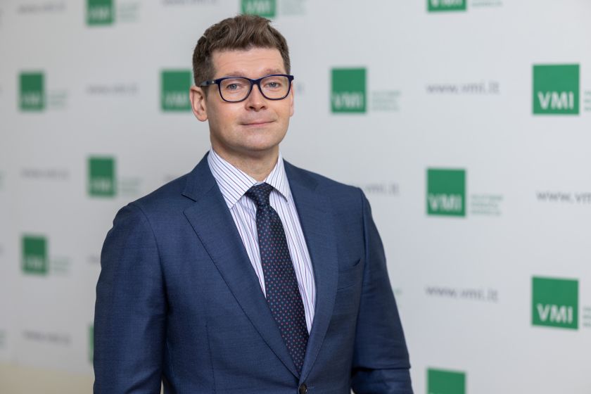 
Jau 2025 m. vidutinio ir smulkiojo verslo laukia svarbūs pokyčiai – ar verta baimintis duomenų teikimo į i.EKA?                