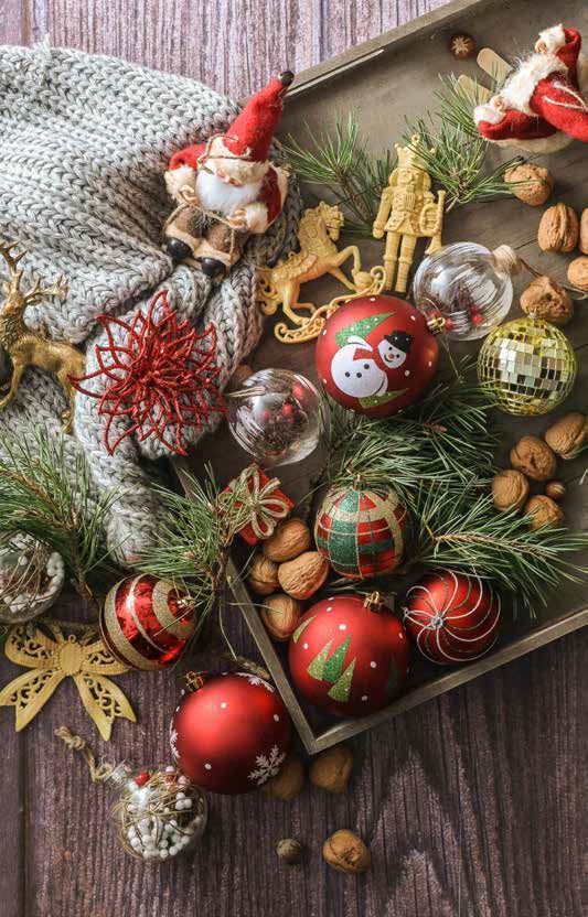 Apklausa atskleidė – pirkėjai nusiteikę taupyti: Kalėdų dovanas ir vaišes ruoš namuose