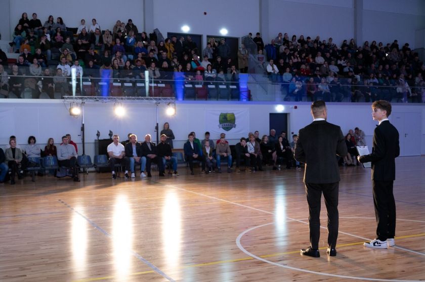 Trakuose atidaryta pirmoji daugiafuznkcė sporto salė: bendra projekto vertė – daugiau nei 5 mln. eurų