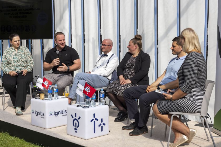 Akademinės etikos ir procedūrų kontrolieriaus tarnyba: atsakomybė už dirbtinį intelektą tenka žmogui