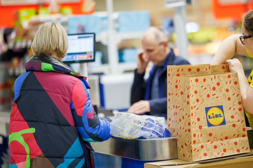 Vilniuje prieš šventes duris atvėrė nauja „Lidl“ parduotuvė: klientų lauks ir išskirtiniai pasiūlymai, ir Kalėdų Senelis